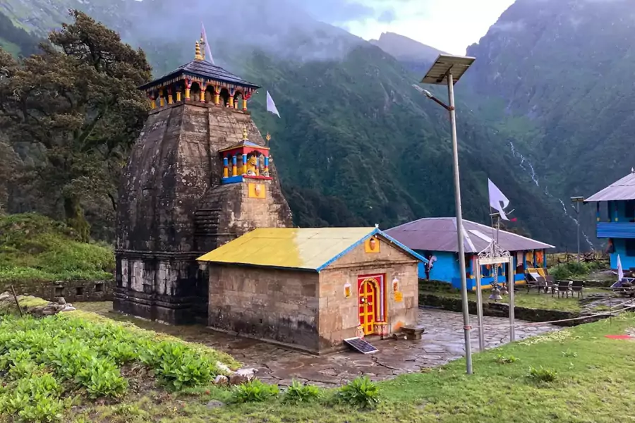 Madhyamaheshwar Temple
